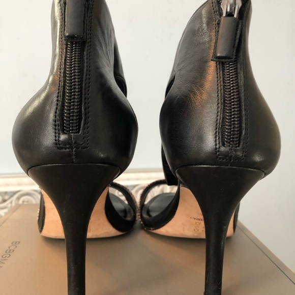 BCBG Maxazria sandals size 9M - Picture 4 of 7